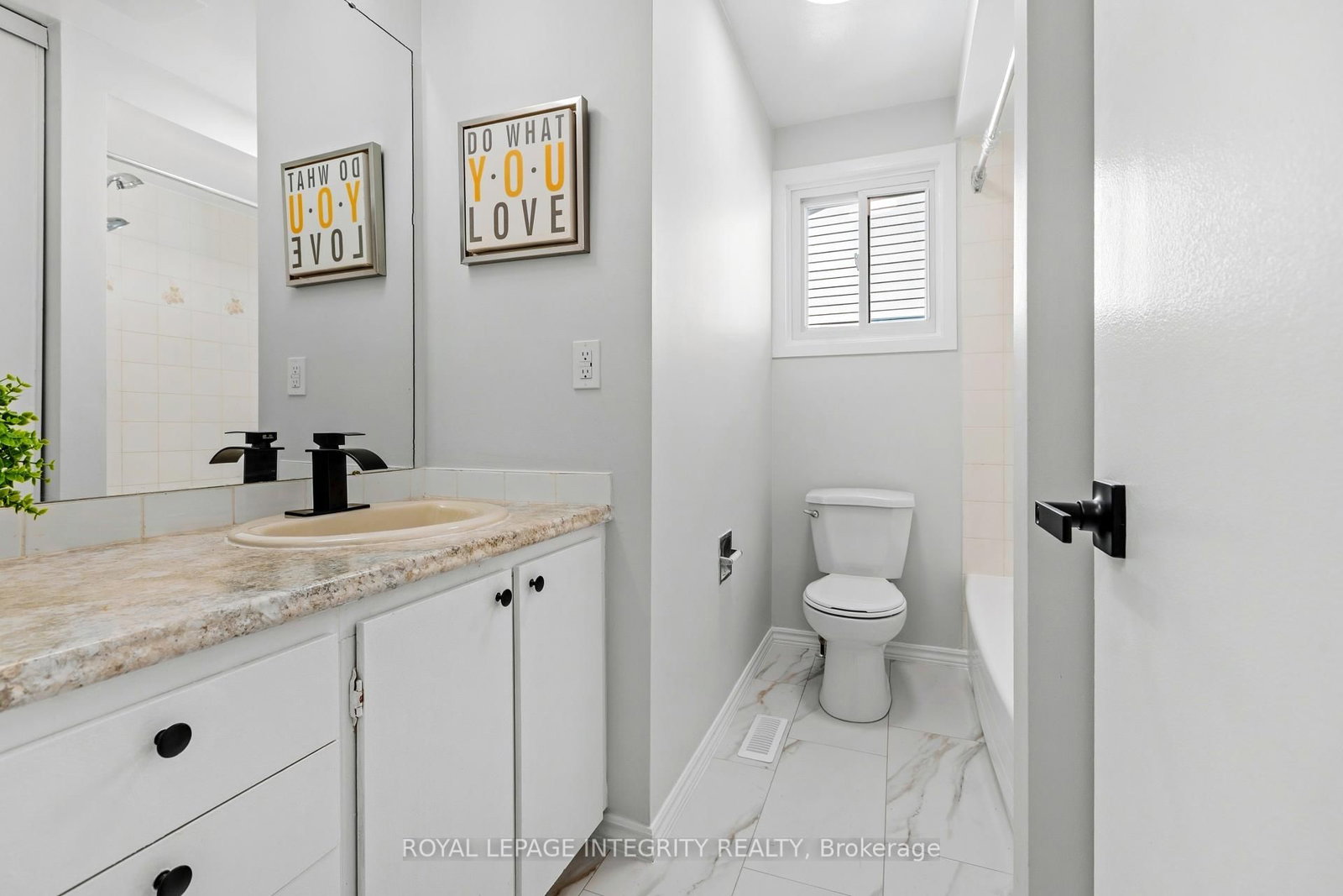 1736 SUMMERLANDS Crescent • Ottawa, ON photo 30