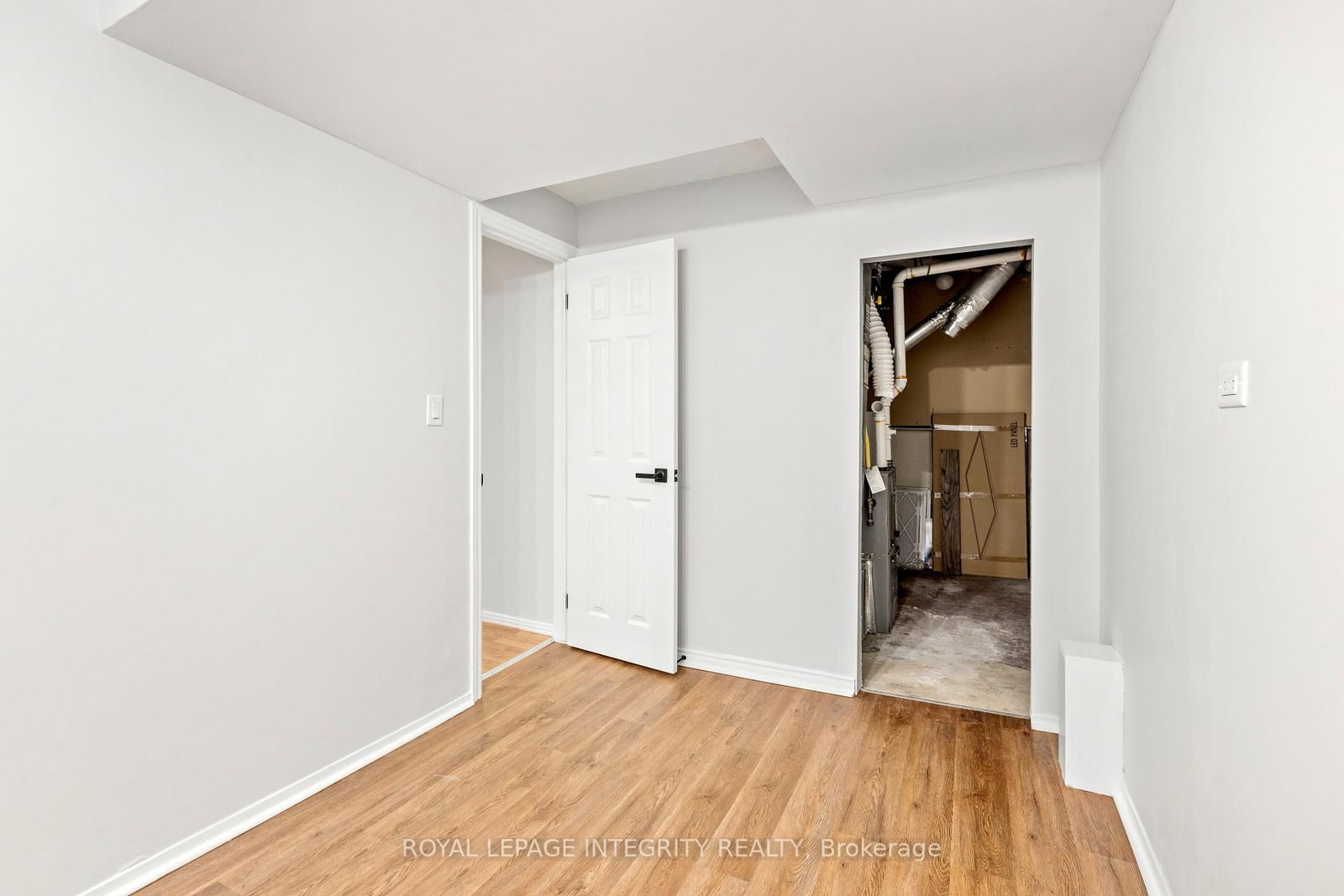 1736 SUMMERLANDS Crescent • Ottawa, ON photo 35