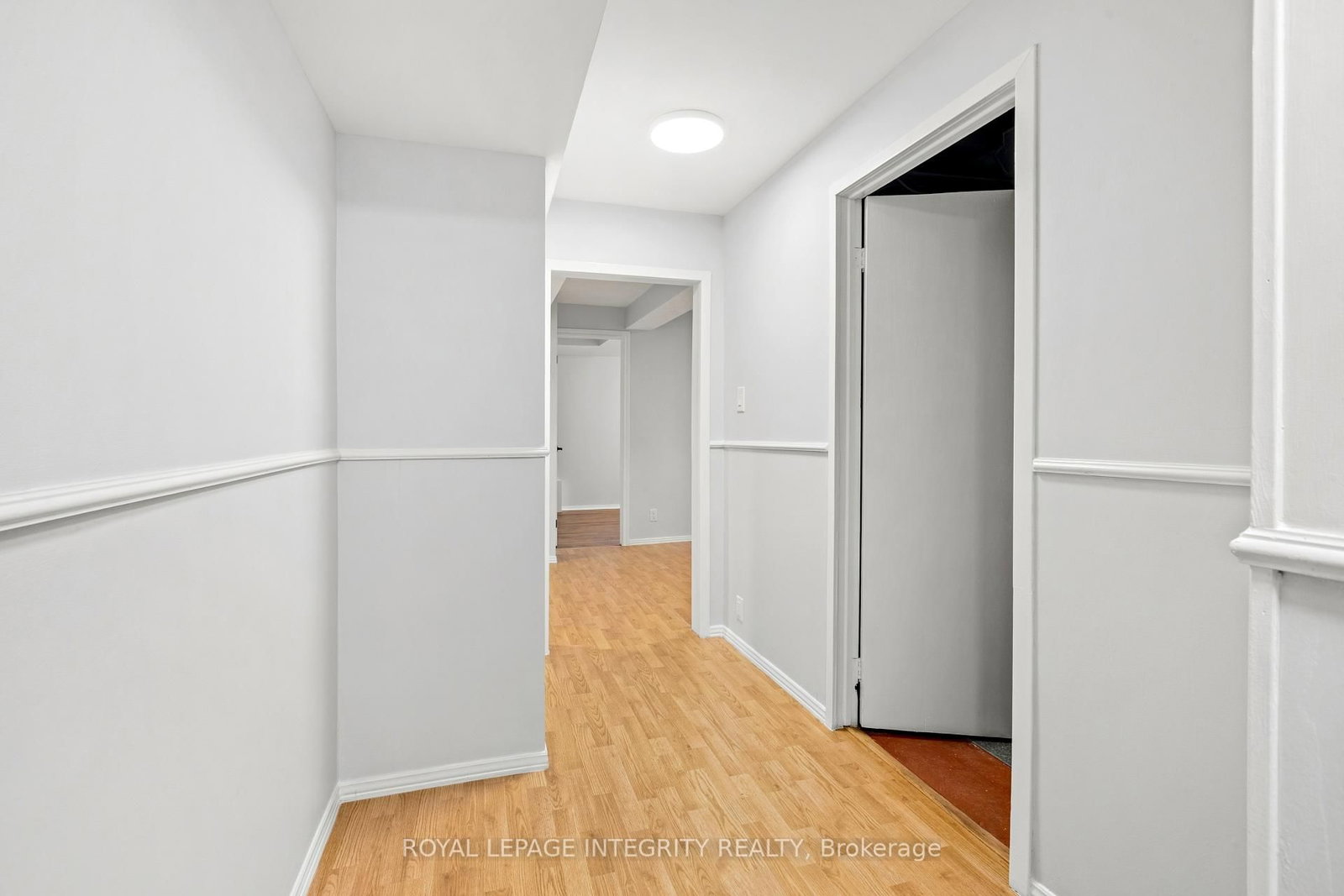1736 SUMMERLANDS Crescent • Ottawa, ON photo 36