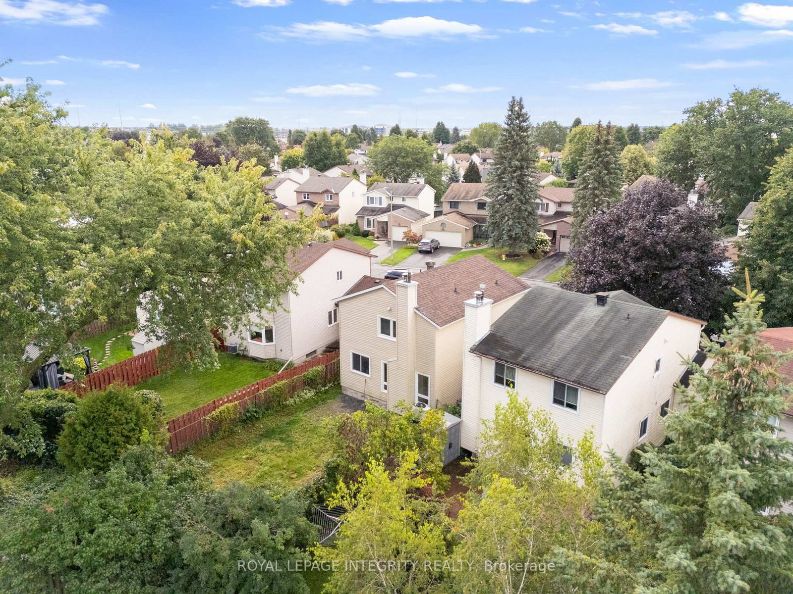 1736 SUMMERLANDS Crescent • Ottawa, ON photo 38