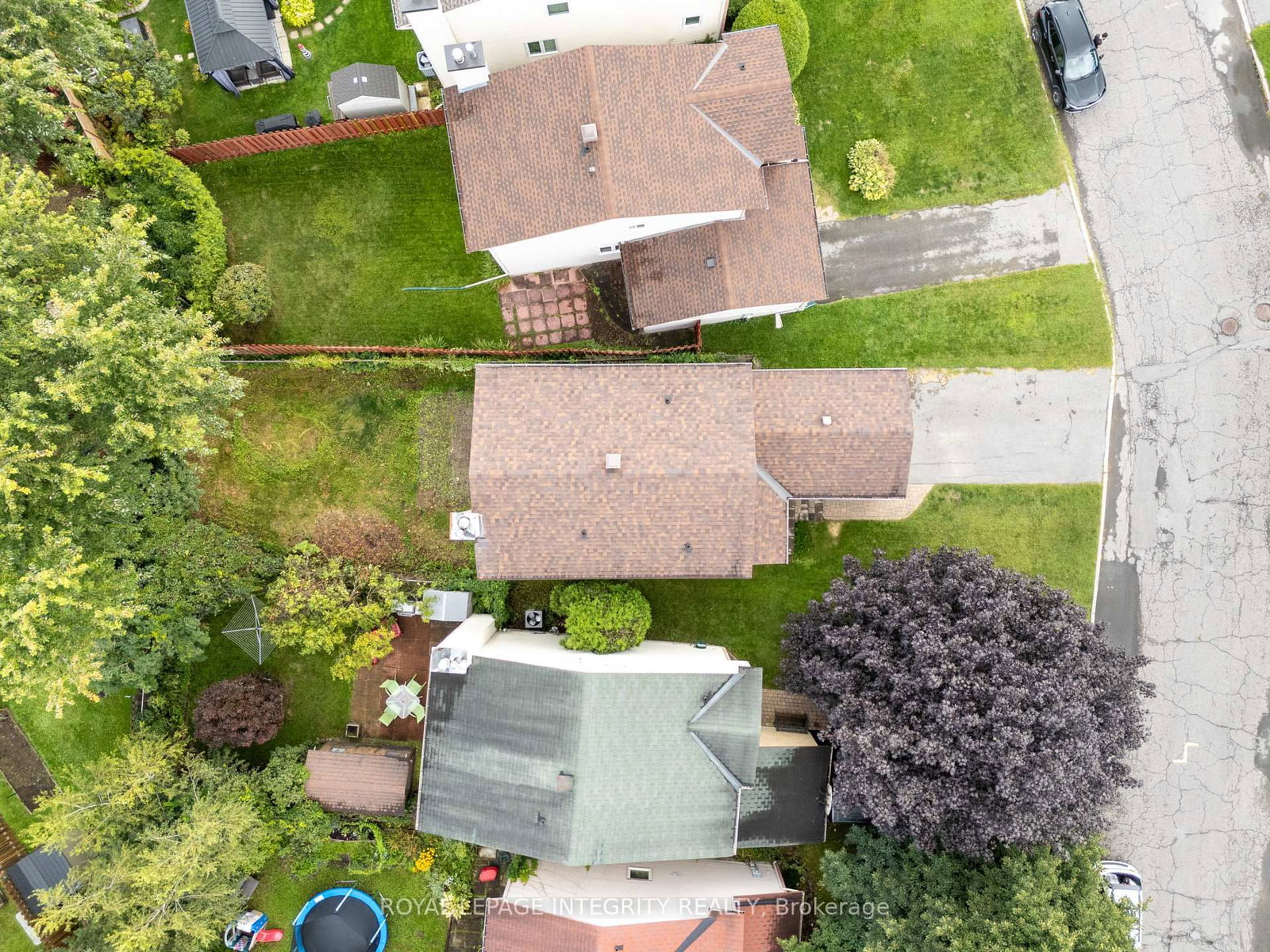 1736 SUMMERLANDS Crescent • Ottawa, ON photo 39