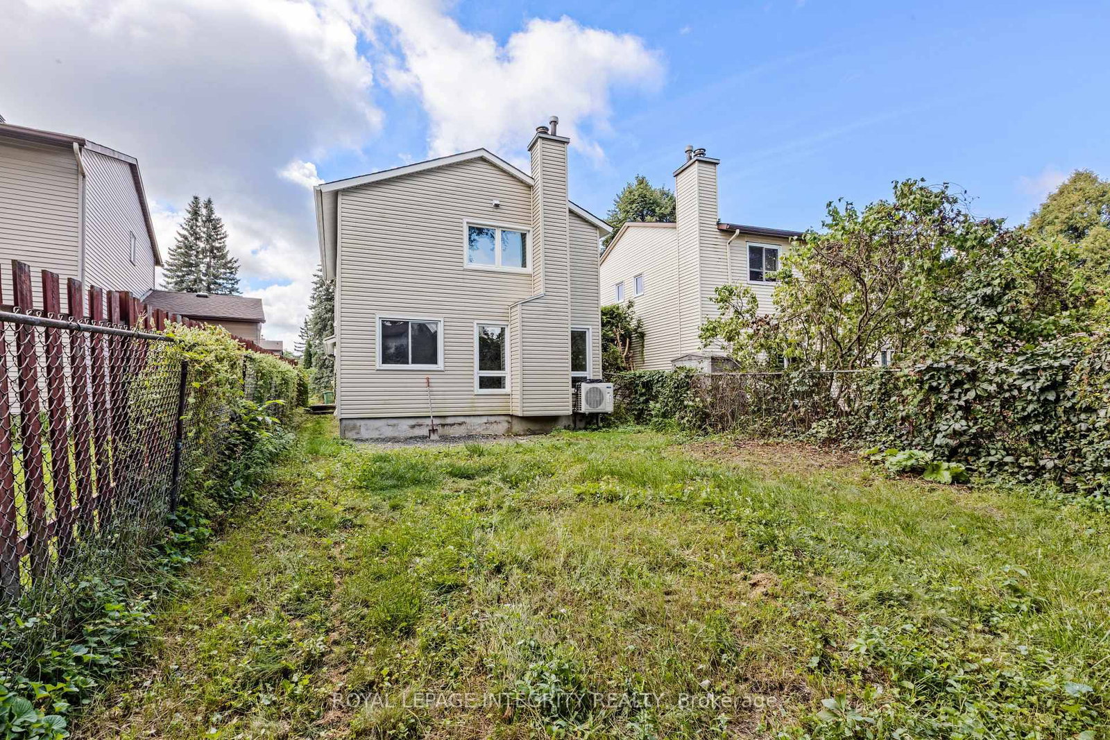 1736 SUMMERLANDS Crescent • Ottawa, ON photo 40