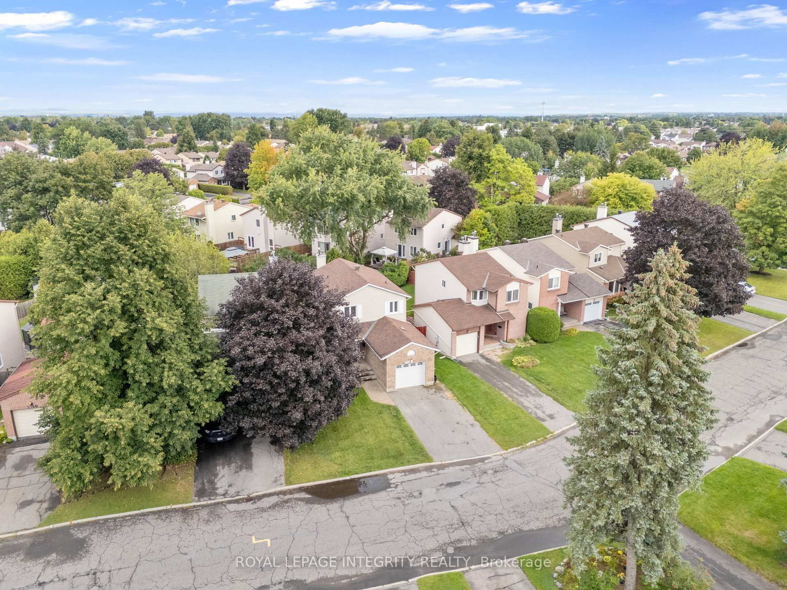 1736 SUMMERLANDS Crescent • Ottawa, ON photo 41