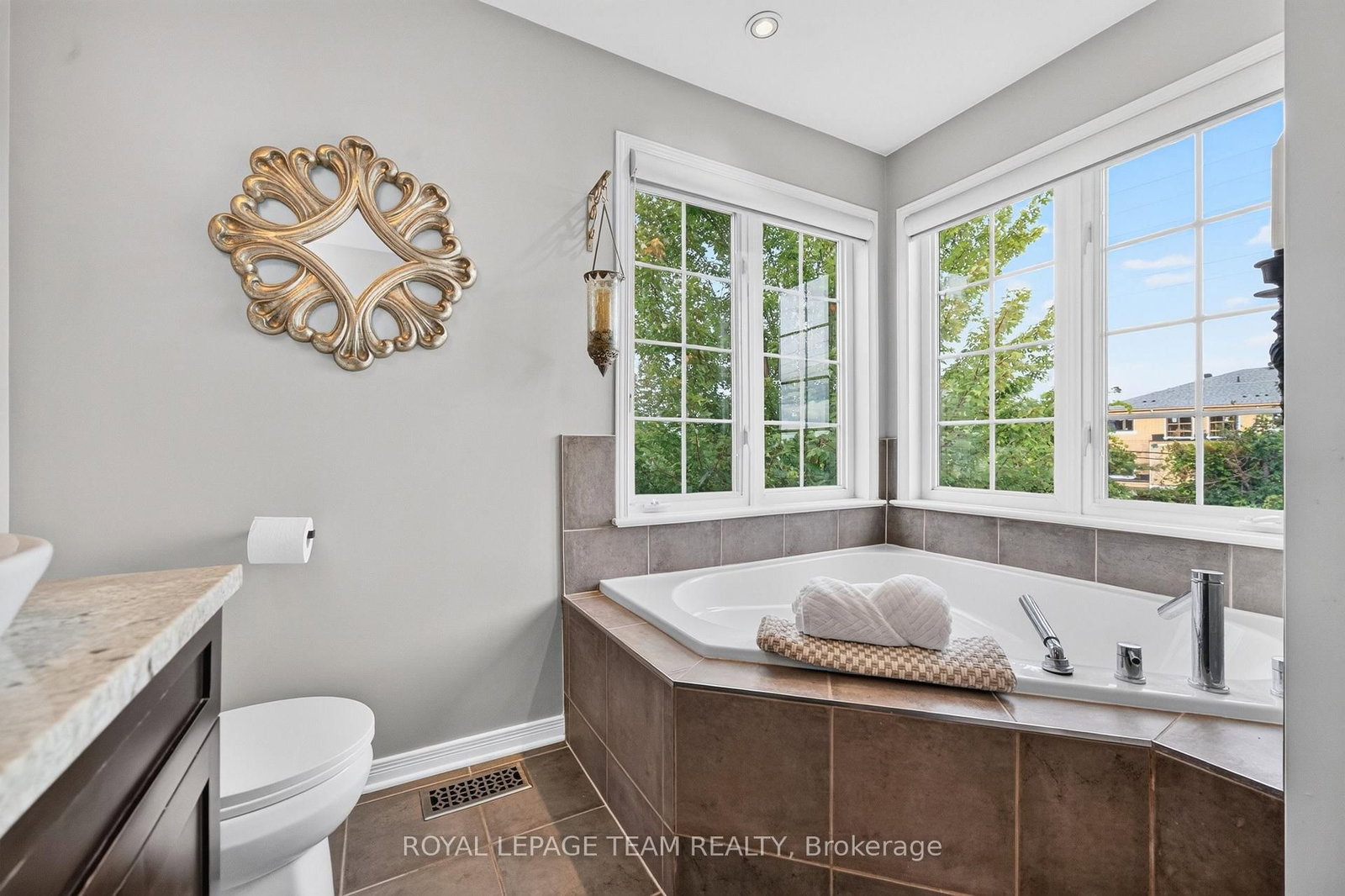 509 Cresswell Court • Ottawa, ON photo 28