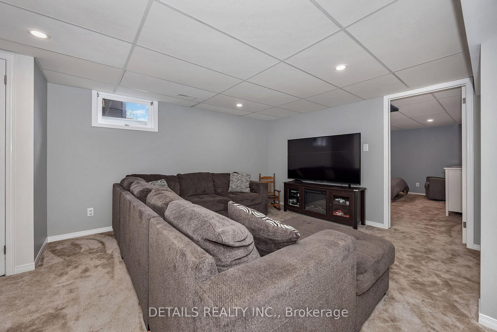 100 Fowler Street S • Richmond, ON photo 22