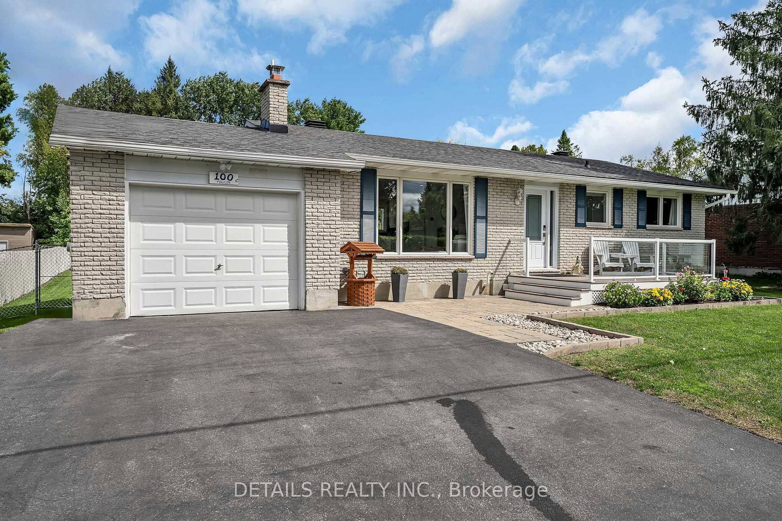 100 Fowler Street S • Richmond, ON photo 5