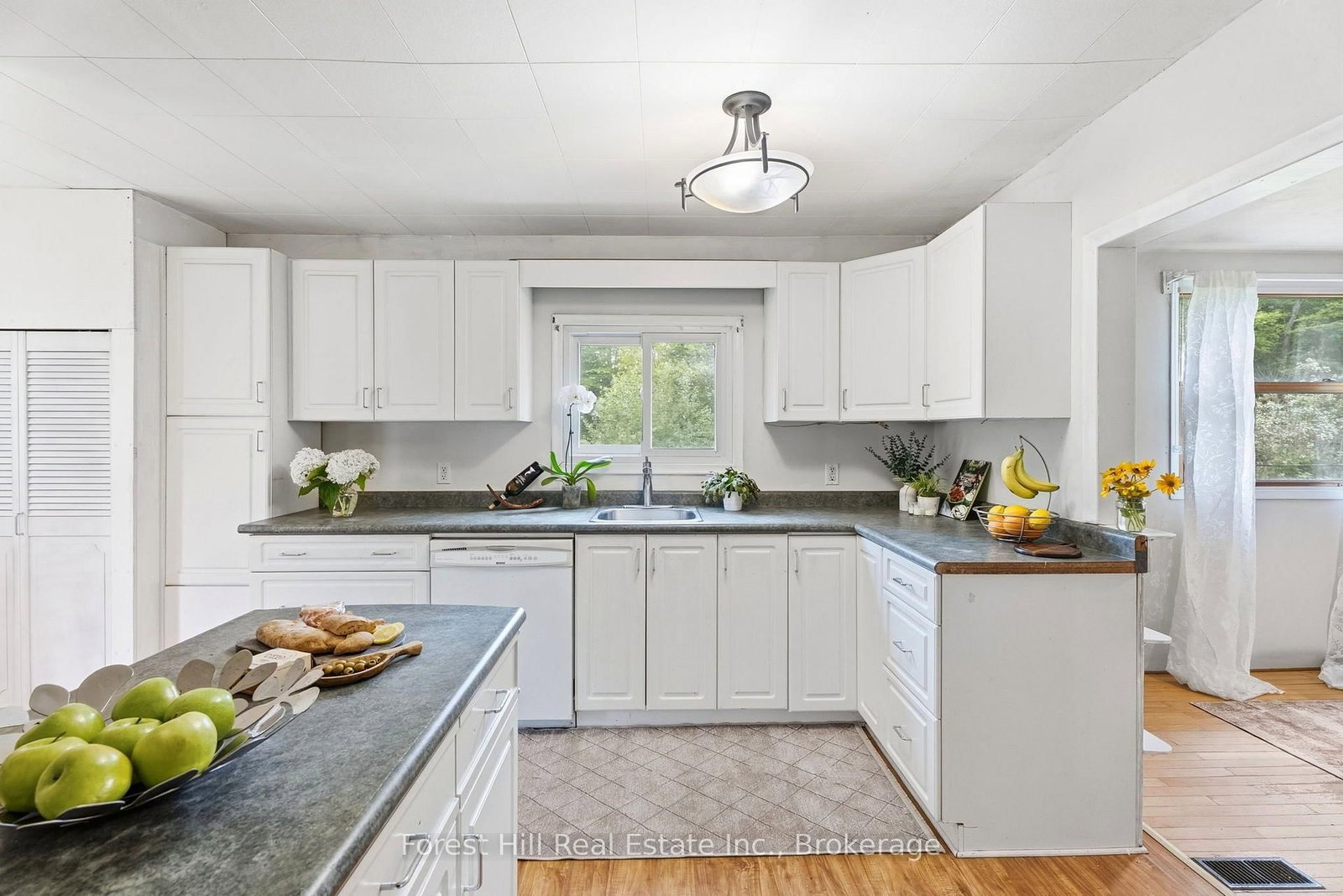 9 Spruce Glen Road • Huntsville, ON photo 19