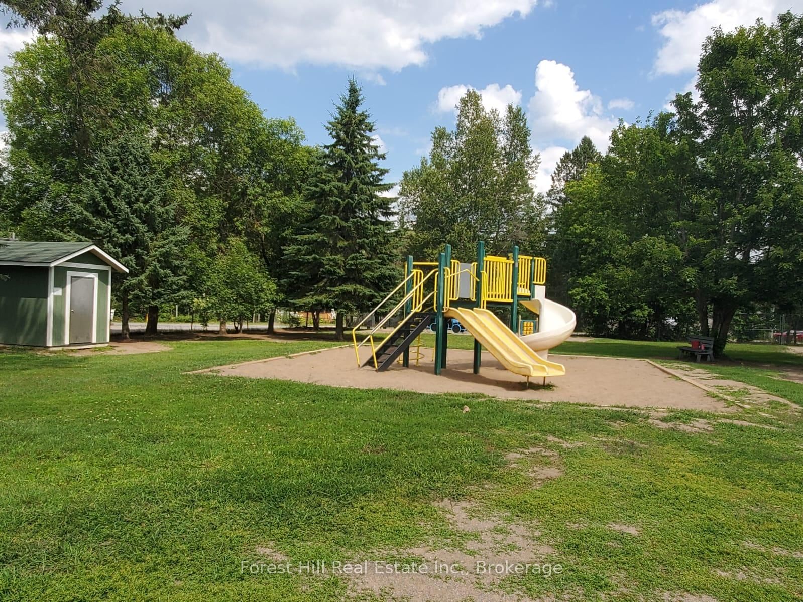 9 Spruce Glen Road • Huntsville, ON photo 43