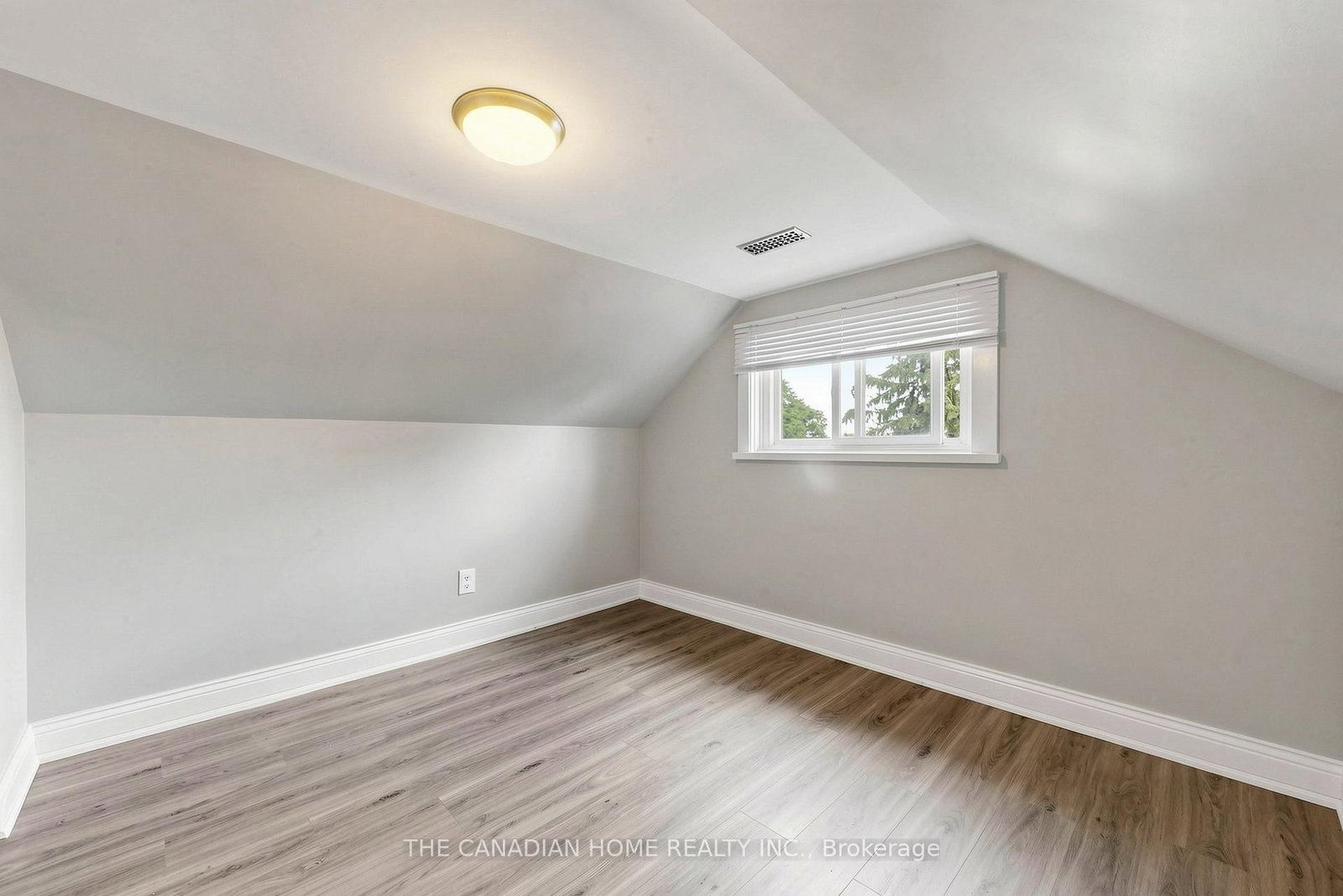 118 Birmingham Street • Hamilton, ON photo 36
