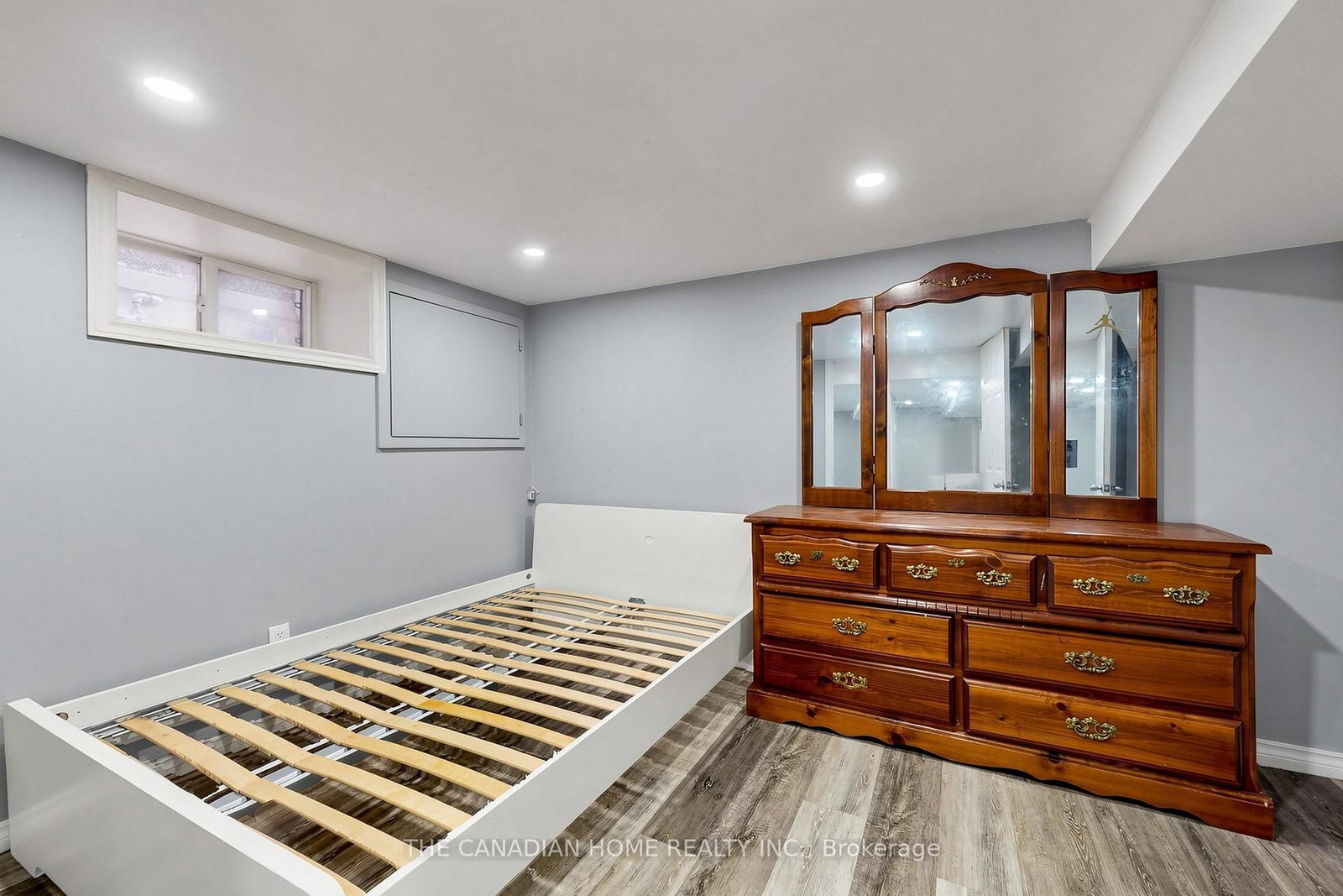 118 Birmingham Street • Hamilton, ON photo 42