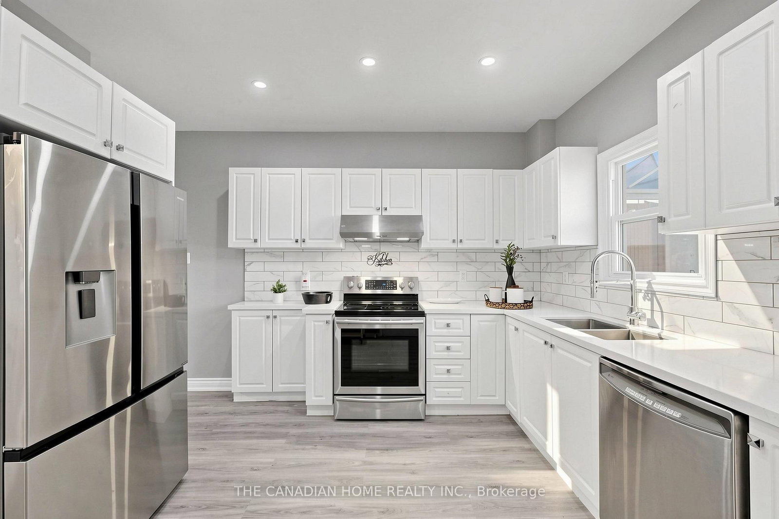 118 Birmingham Street • Hamilton, ON photo 9