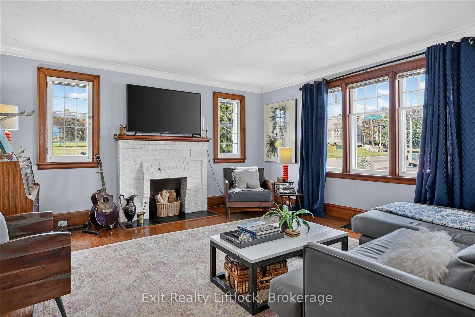 1518 Monaghan Road • Peterborough, ON photo 4