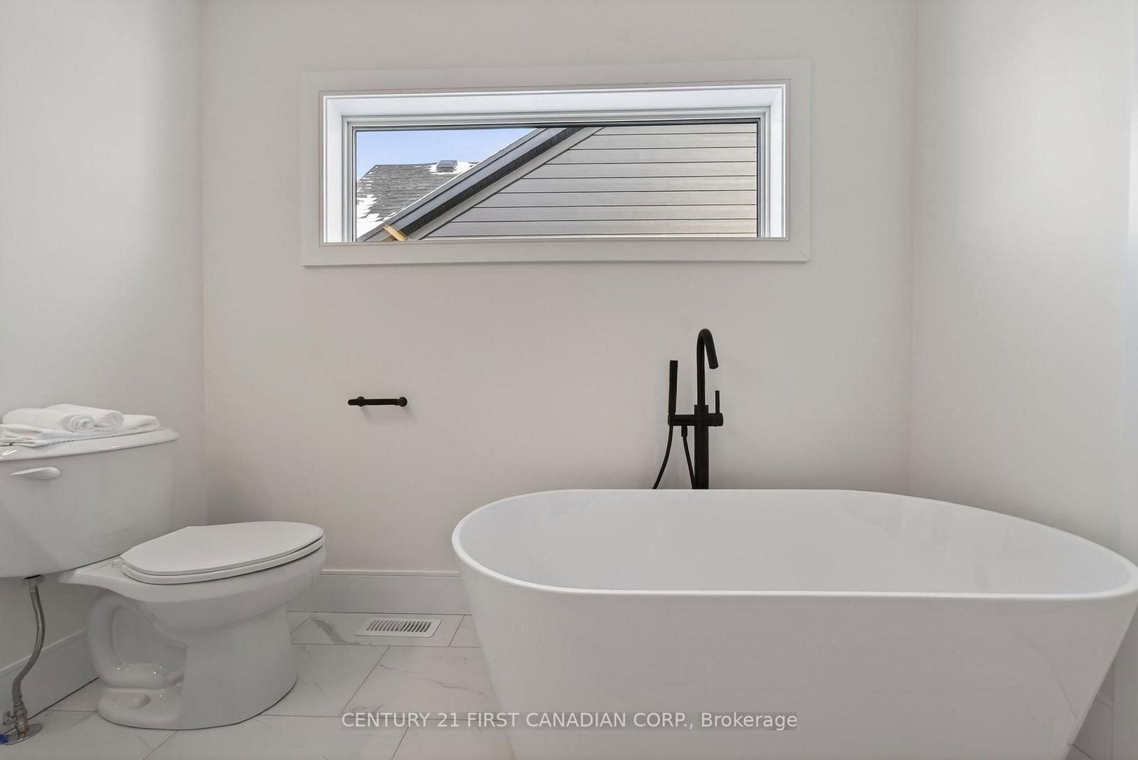 16 Sheldabren Street • North Middlesex, ON photo 20