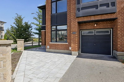 124 Nutting Crescent • Ottawa, ON photo 4