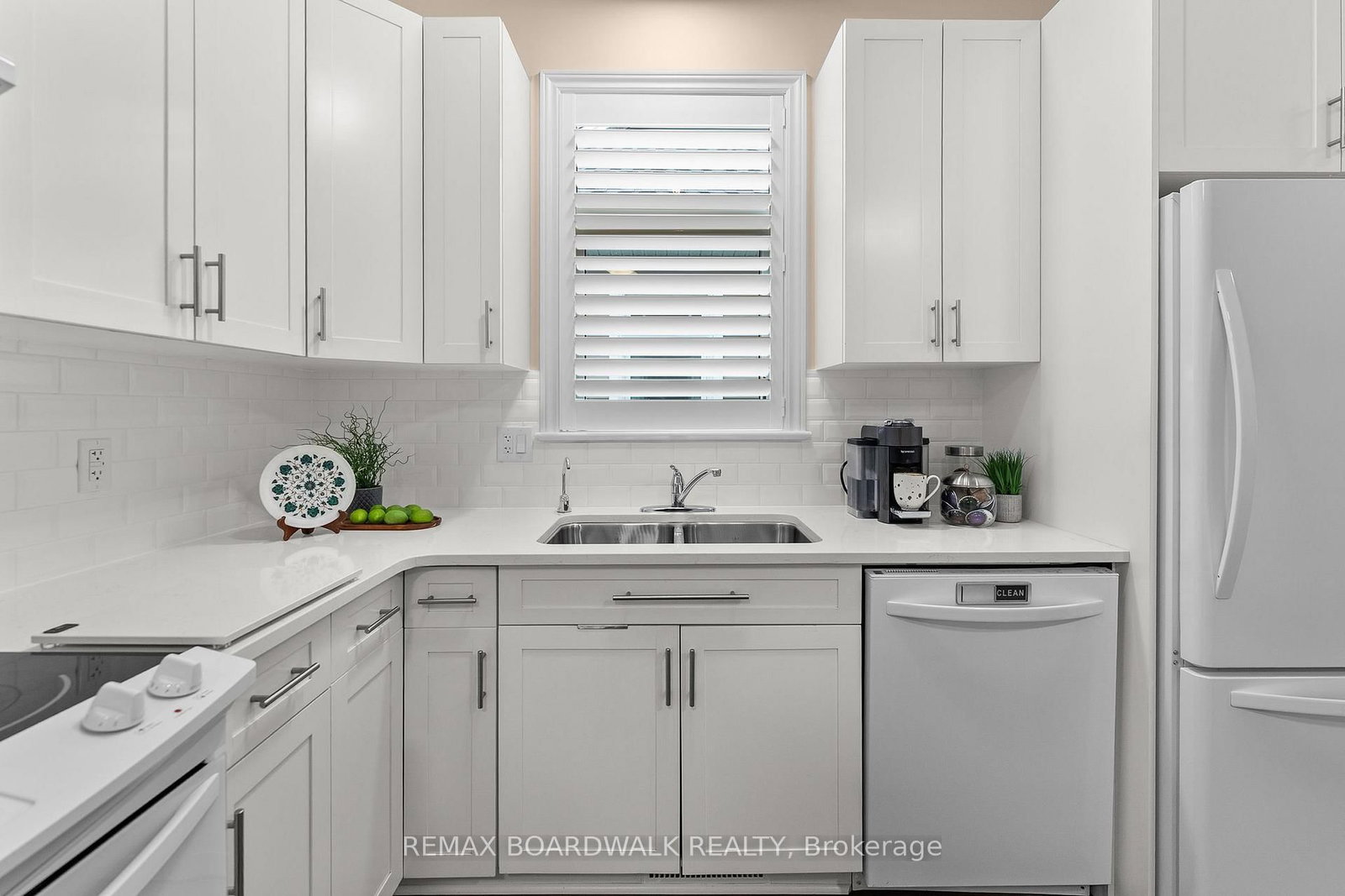 251 Bulrush Crescent • Ottawa, ON photo 12