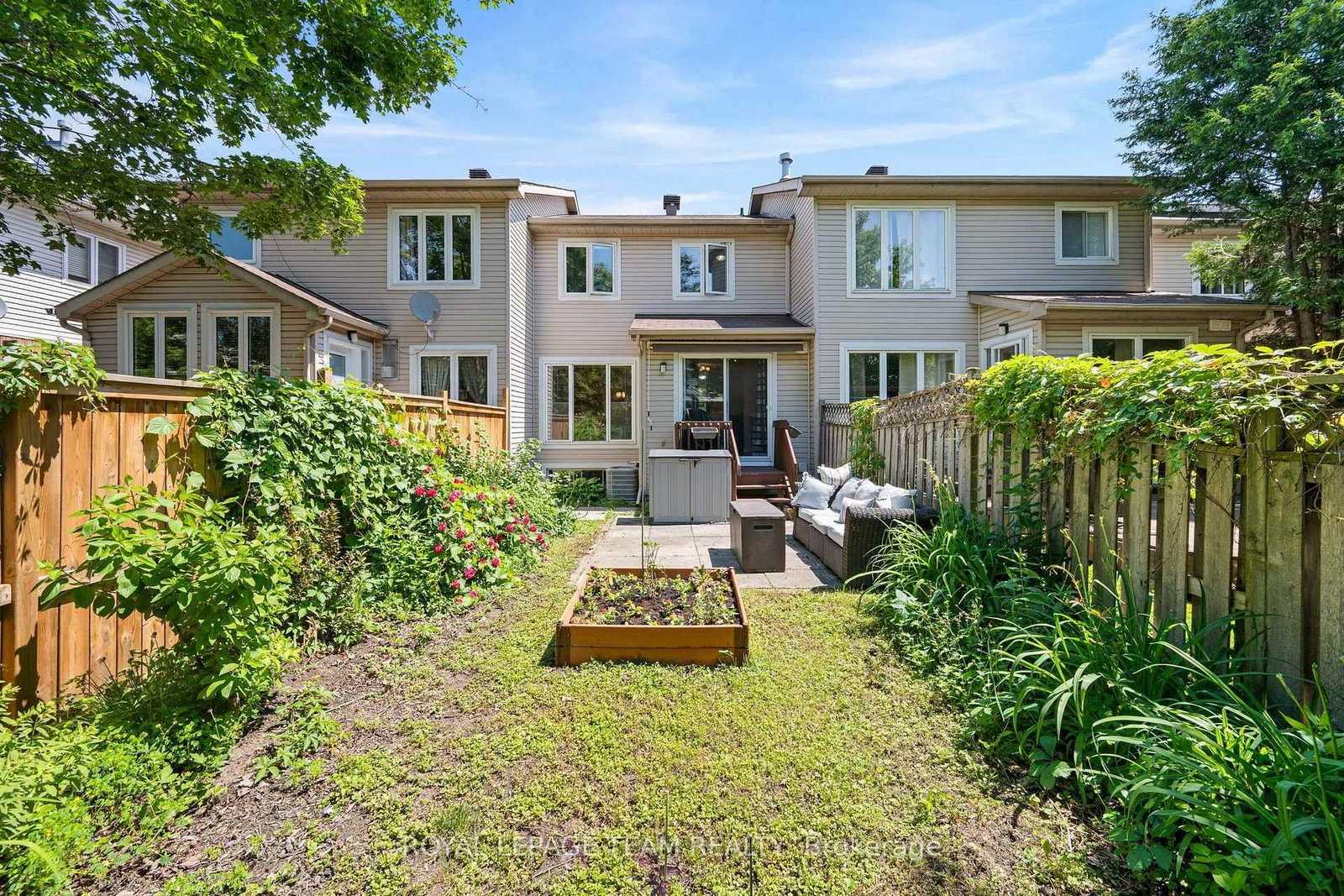 193 Thornbury Crescent • Ottawa, ON photo 22