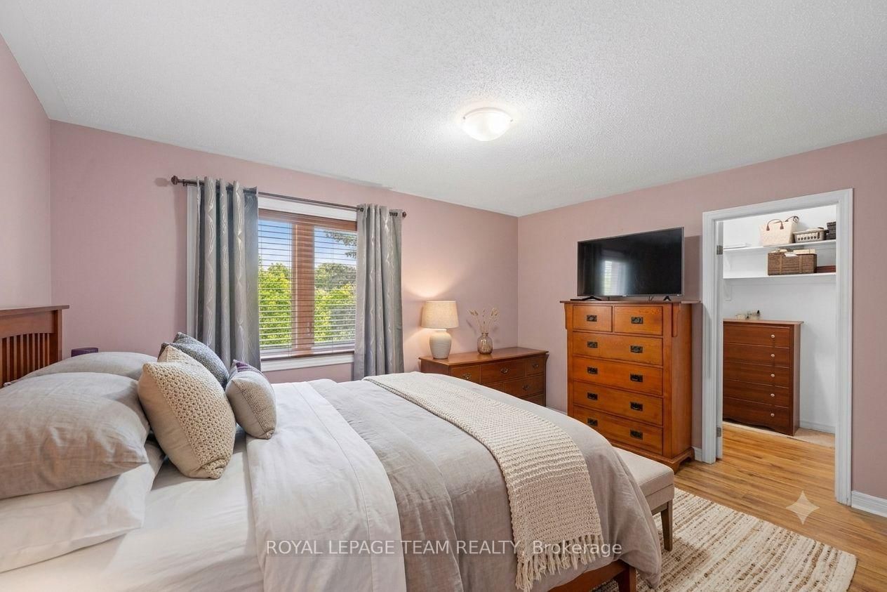 193 Thornbury Crescent • Ottawa, ON photo 36