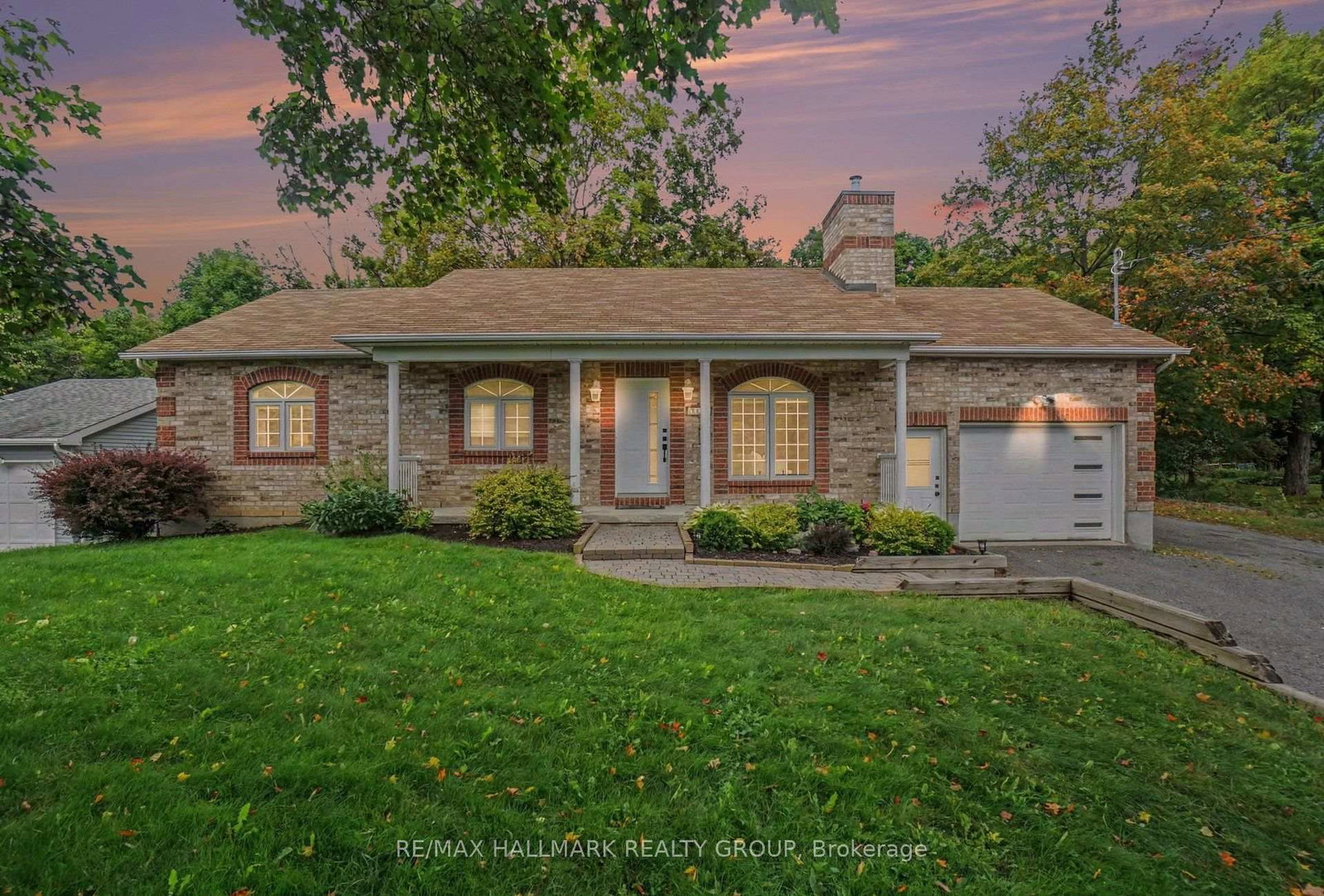 7273 Mitch Owens Road • Ottawa, ON photo 36