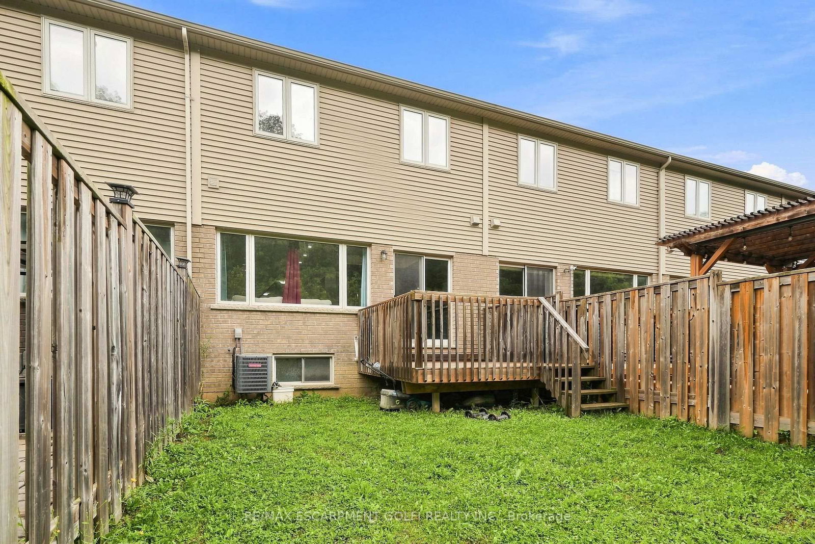 161 Kinsman Drive • Hamilton, ON photo 37