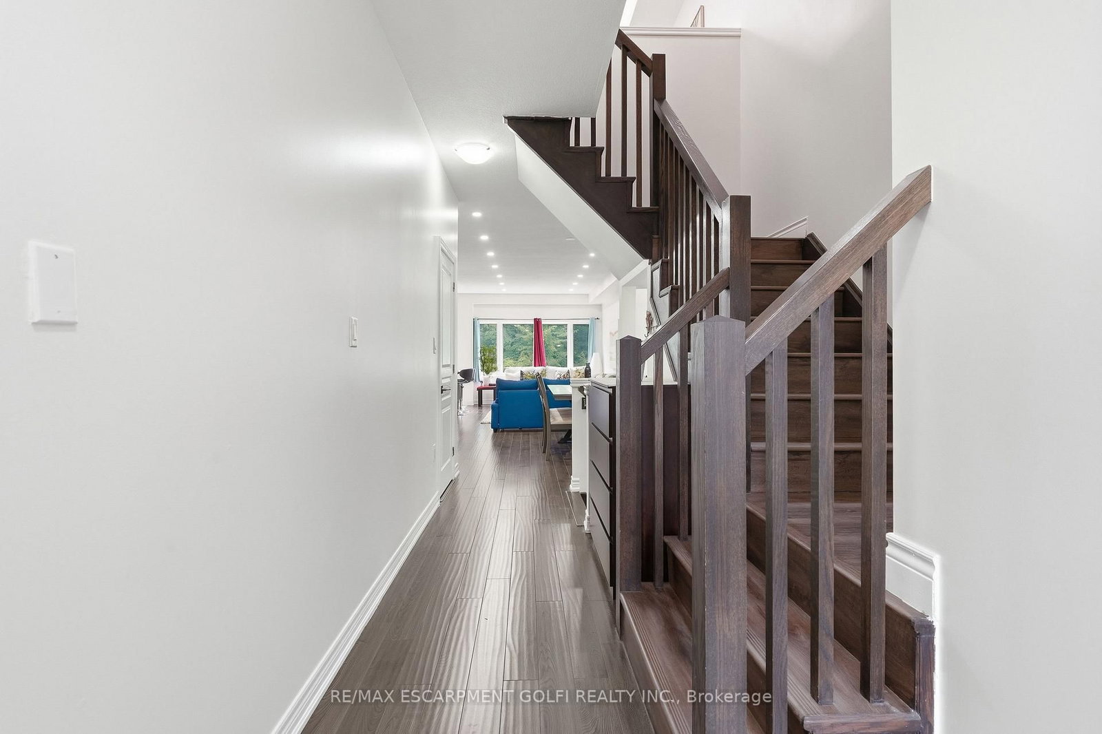 161 Kinsman Drive • Hamilton, ON photo 5