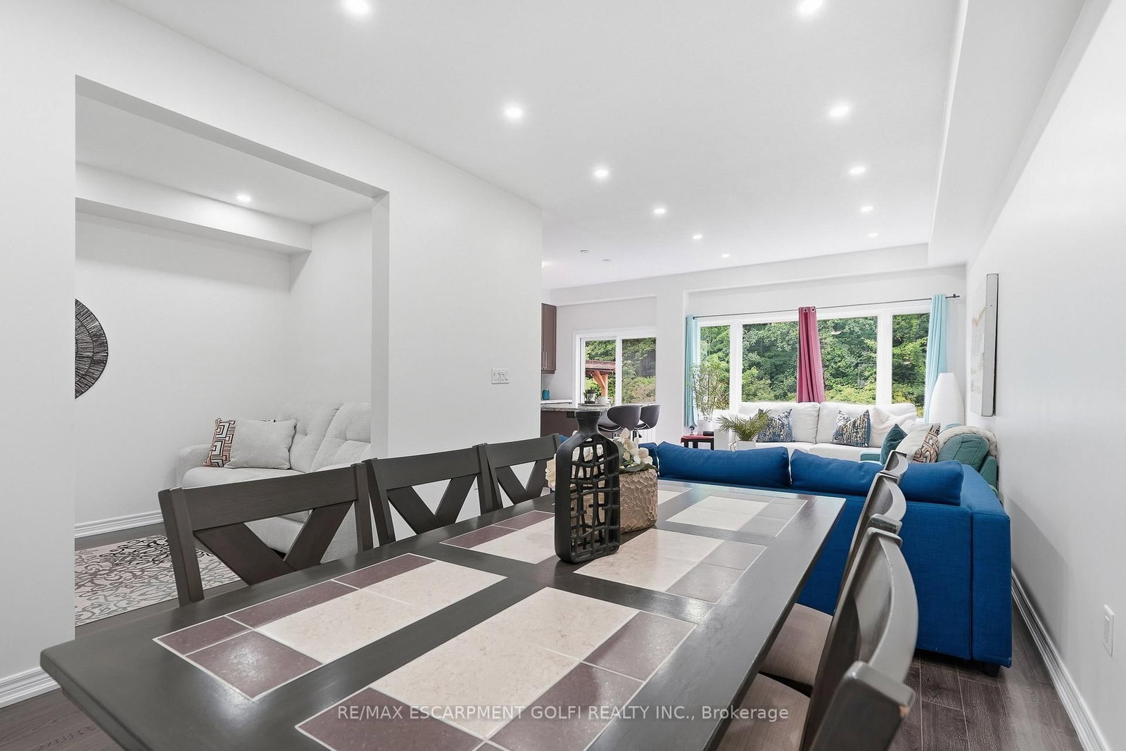 161 Kinsman Drive • Hamilton, ON photo 8