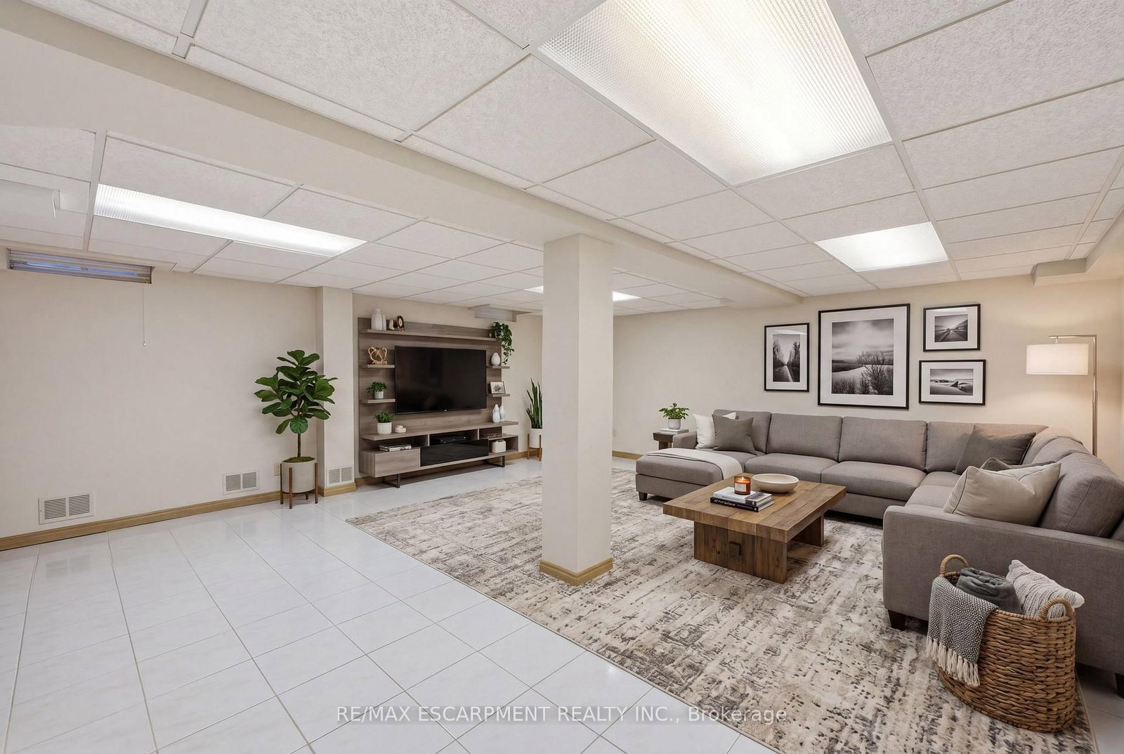 11 Gabriele Court • Hamilton, ON photo 31