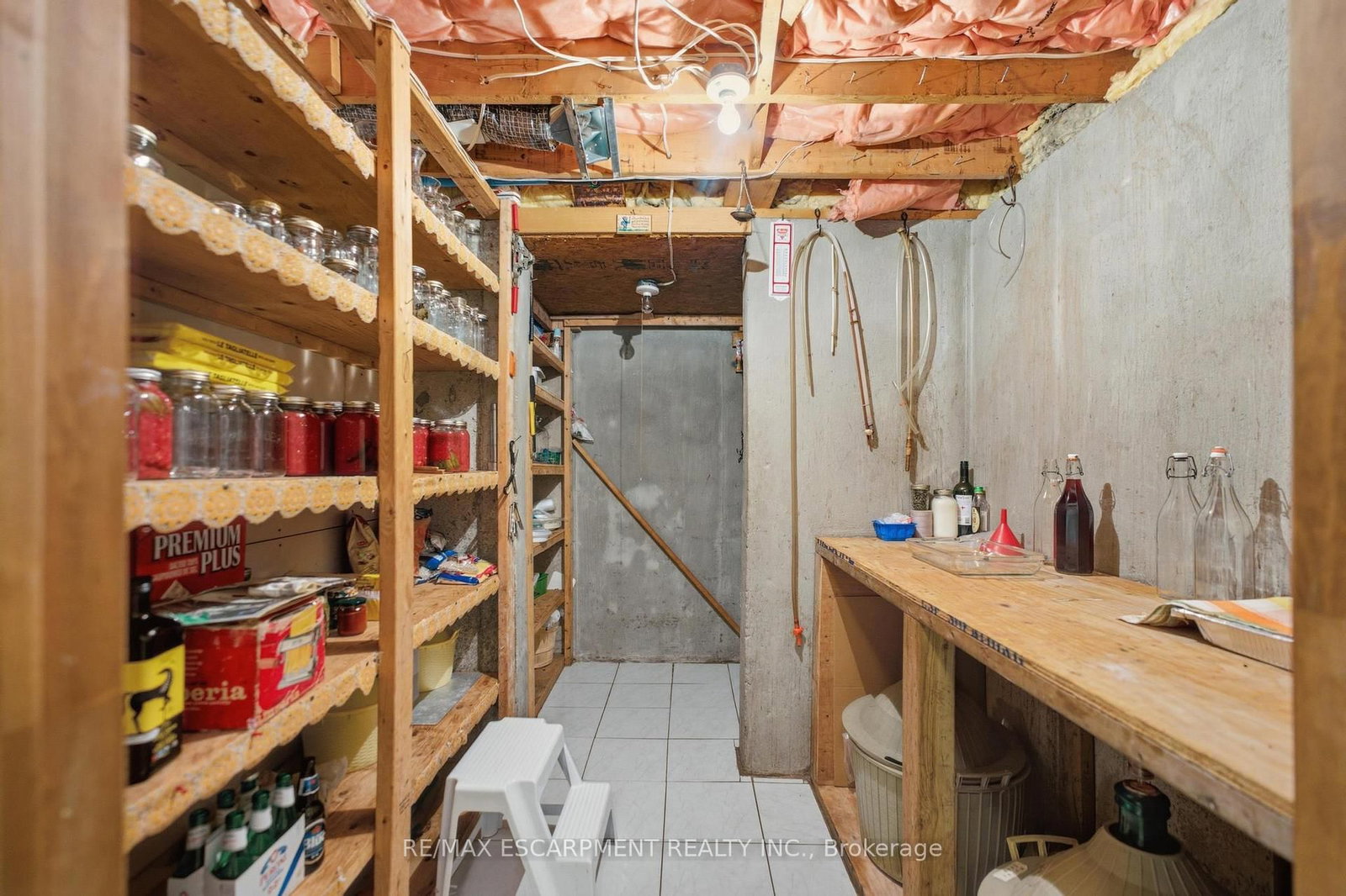 11 Gabriele Court • Hamilton, ON photo 33