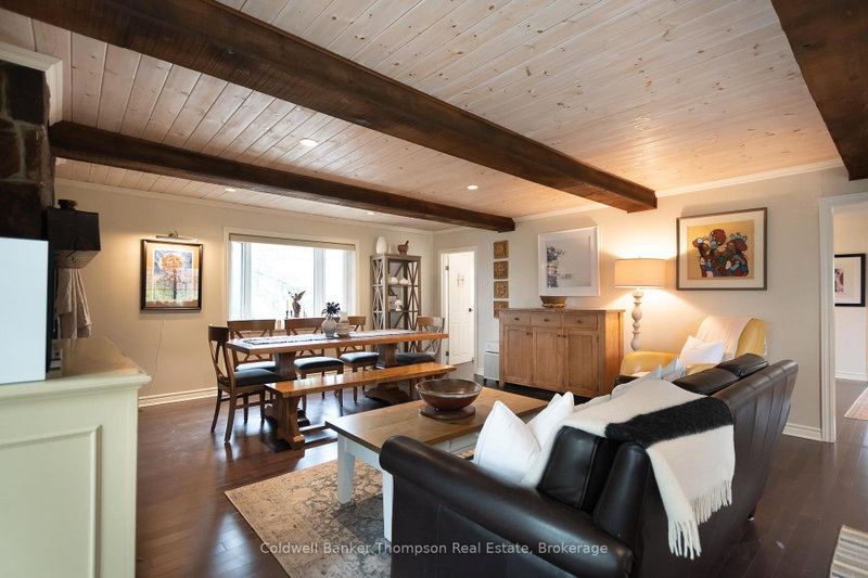 2-2802 Muskoka 118 Road W