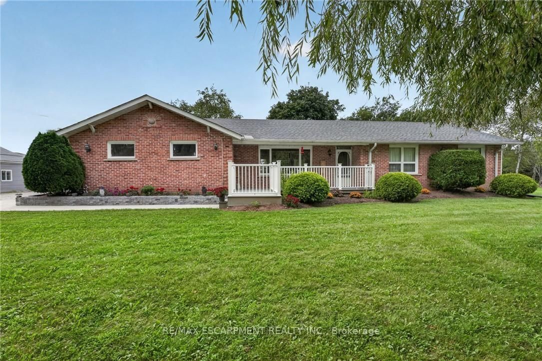 3294 South Grimsby Road 7 • Grimsby, ON photo 4