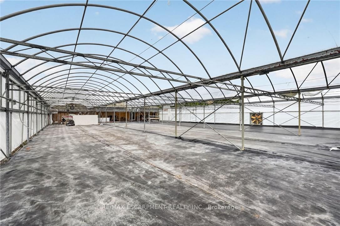 3294 South Grimsby Road 7 • Grimsby, ON photo 42