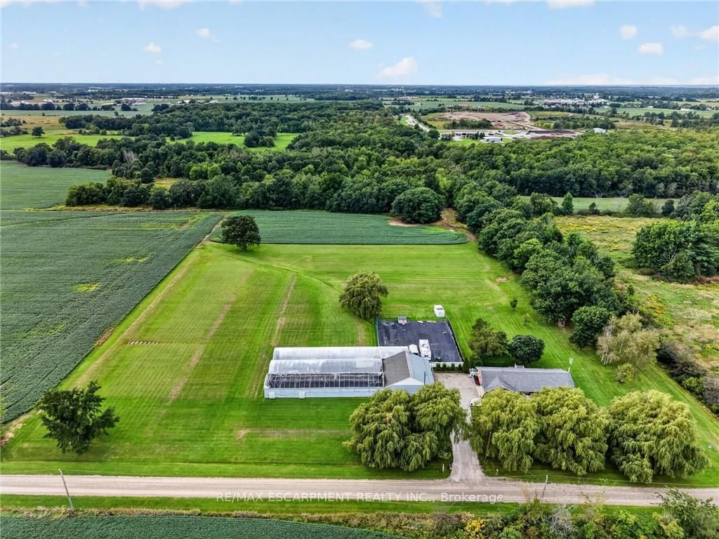 3294 South Grimsby Road 7 • Grimsby, ON photo 43