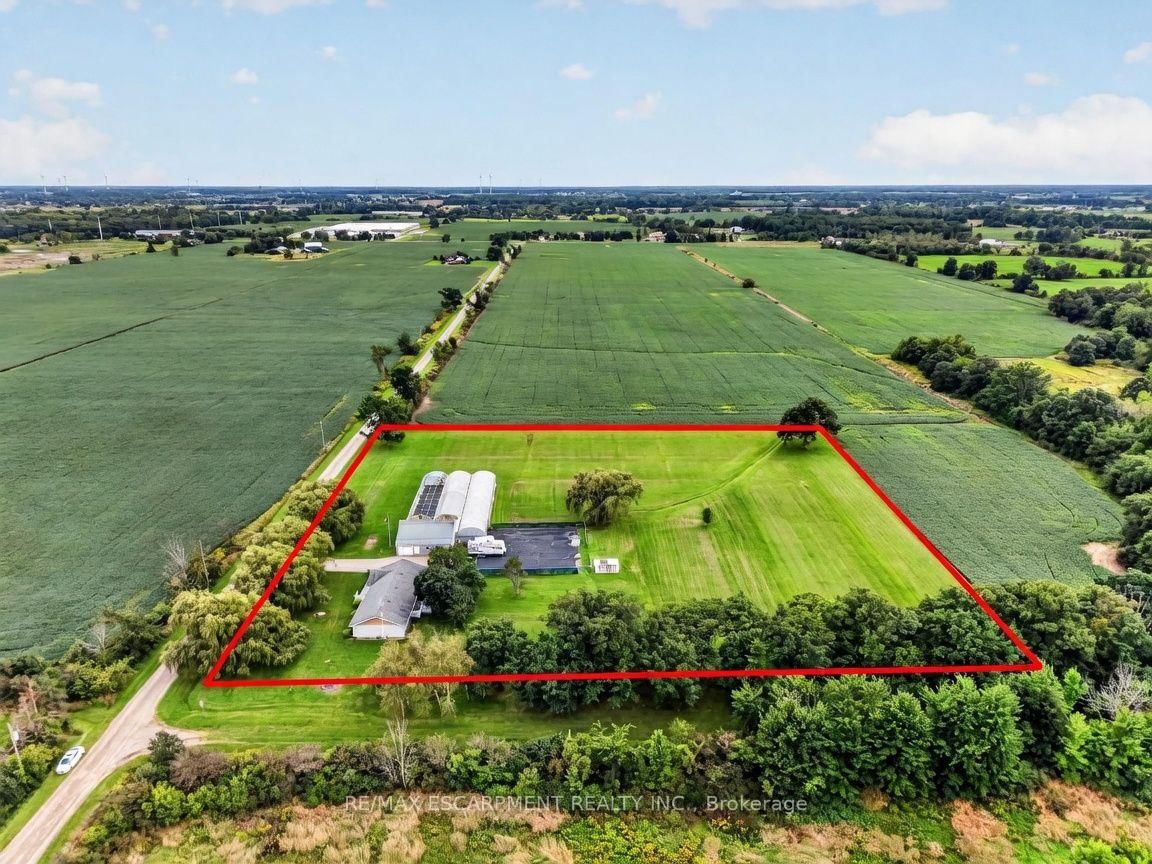 3294 South Grimsby Road 7 • Grimsby, ON photo 45