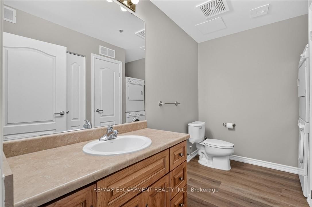 317 Lock Street W • #113 • Haldimand, ON photo 15