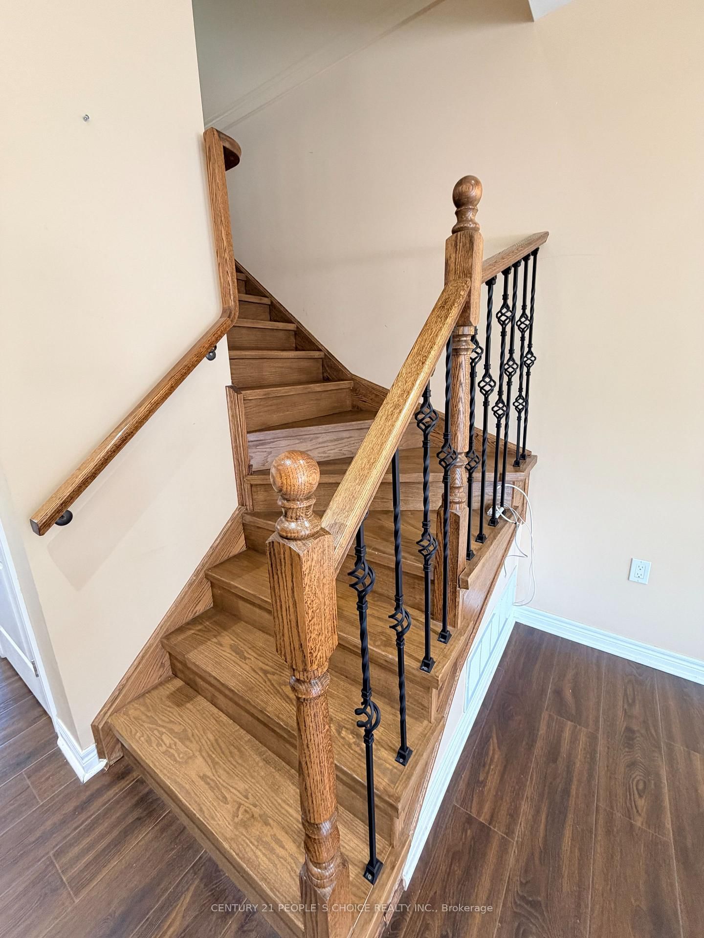 4 Charleswood Crescent • Hamilton, ON photo 14