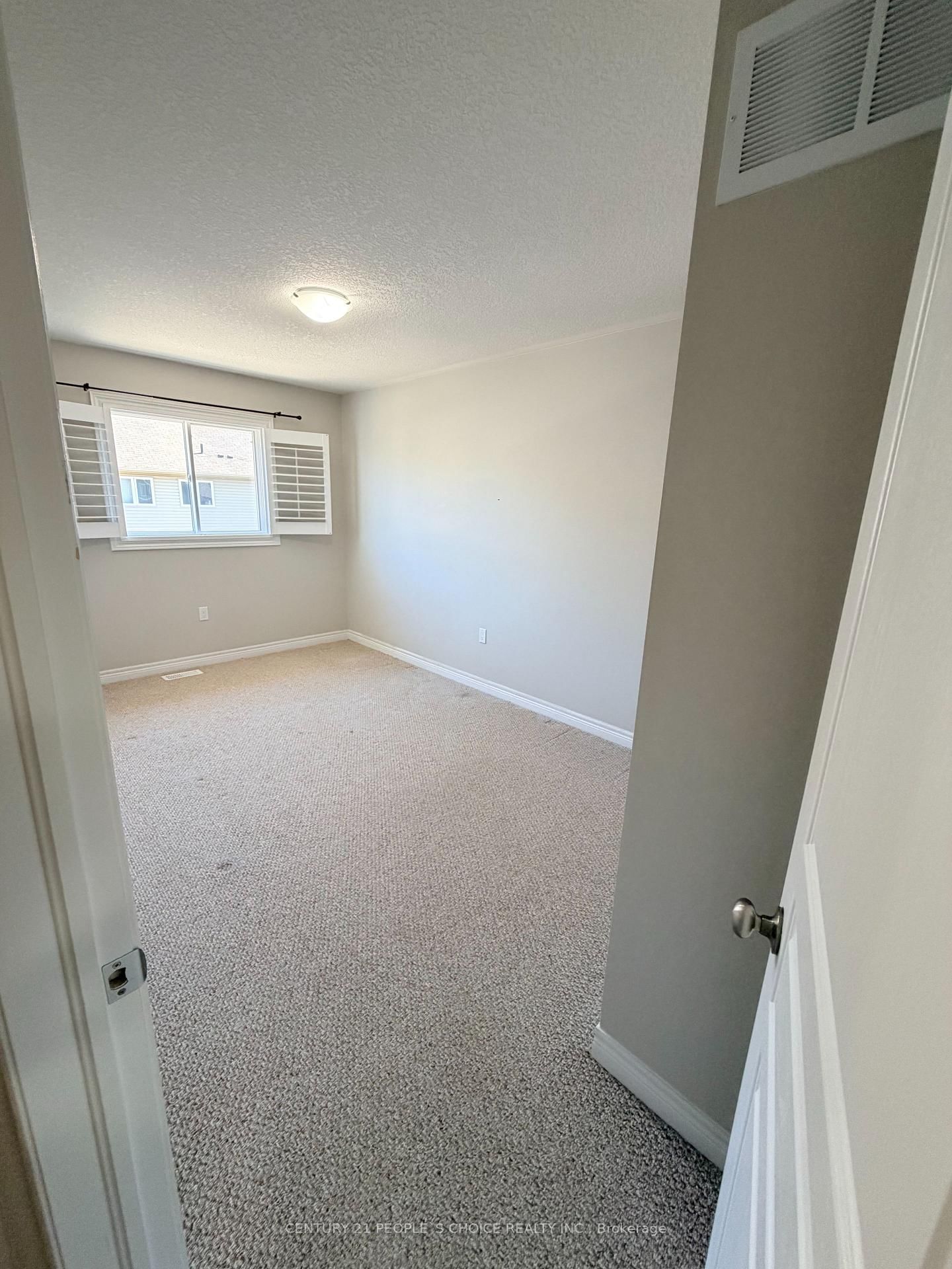 4 Charleswood Crescent • Hamilton, ON photo 22