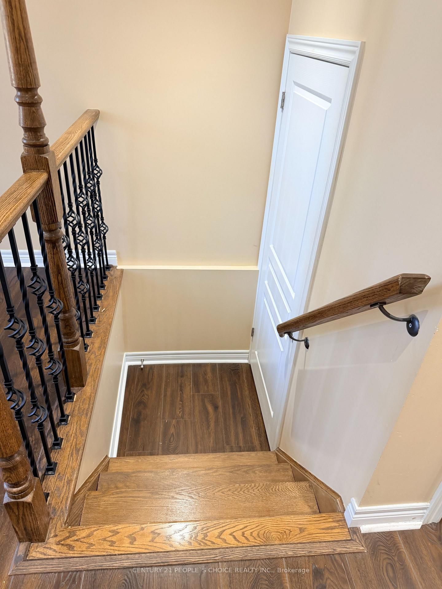 4 Charleswood Crescent • Hamilton, ON photo 33