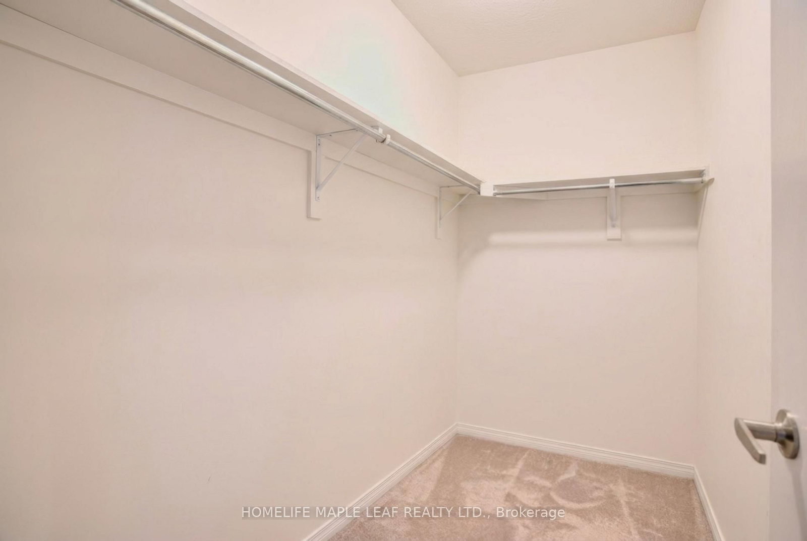 232 BEDROCK Drive S • Hamilton, ON photo 33