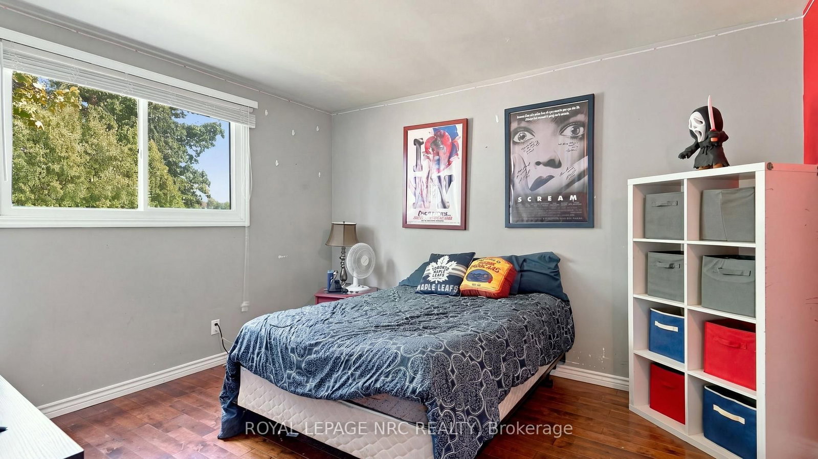 25 Sherwood Forest Trail • Welland, ON photo 20
