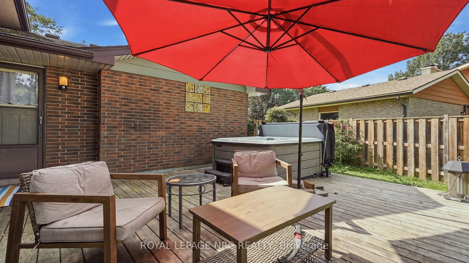25 Sherwood Forest Trail • Welland, ON photo 41