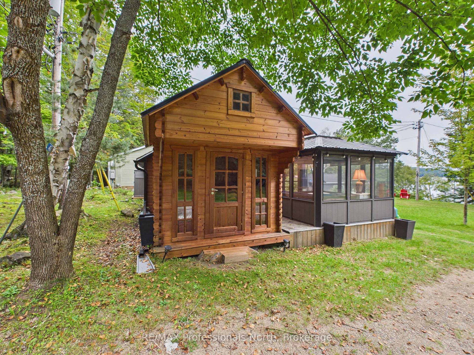 1102 Unit #4 Birchcroft Road • Lake of Bays, ON photo 3