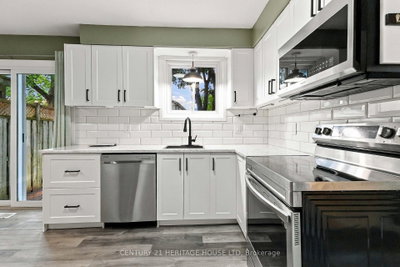 44 Sasha Crescent • London South, ON photo 8