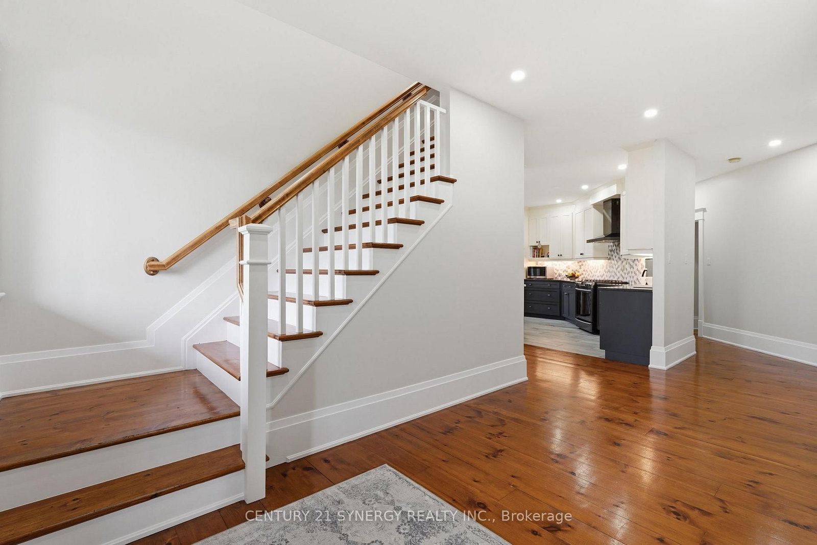 8279 Nova Lux Way • Metcalfe, ON photo 24
