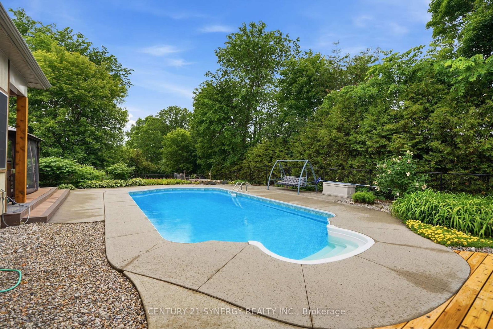 8279 Nova Lux Way • Metcalfe, ON photo 35
