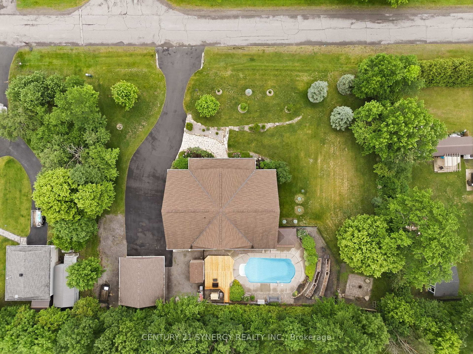 8279 Nova Lux Way • Metcalfe, ON photo 39