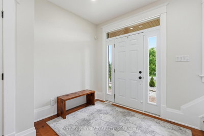 8279 Nova Lux Way • Metcalfe, ON photo 5