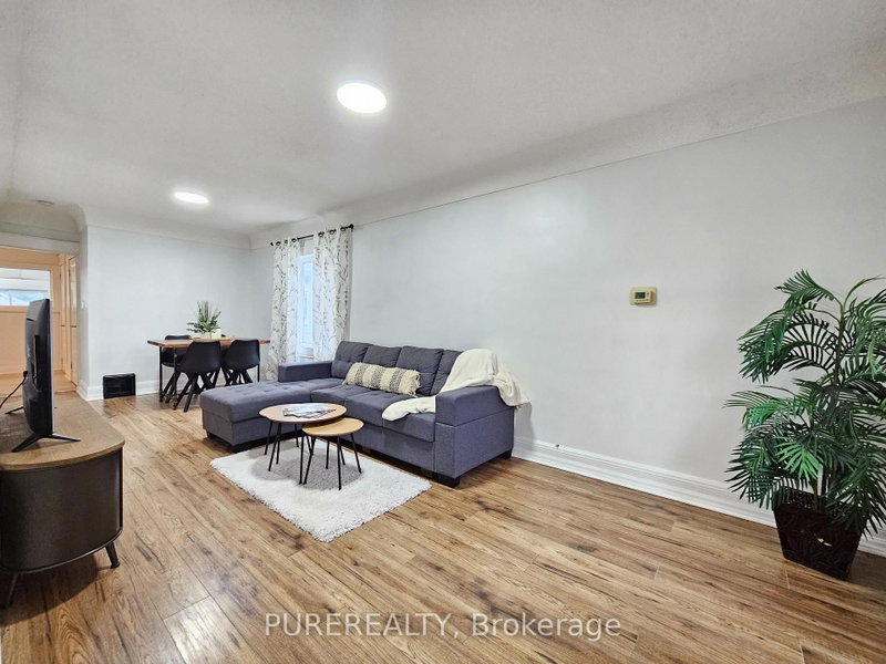 643 Upper Wellington Street