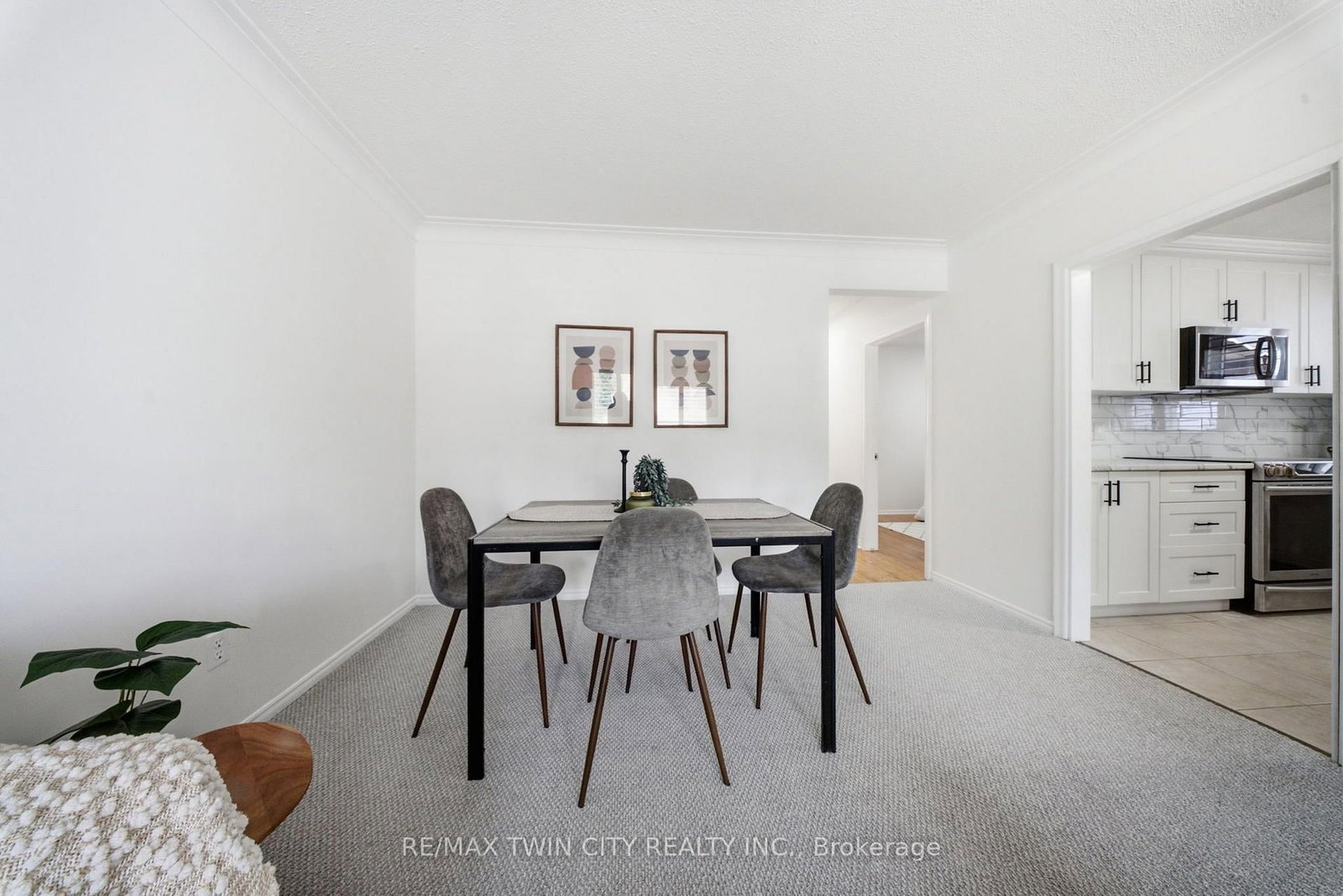 16 Burwell Street • Brantford, ON photo 5