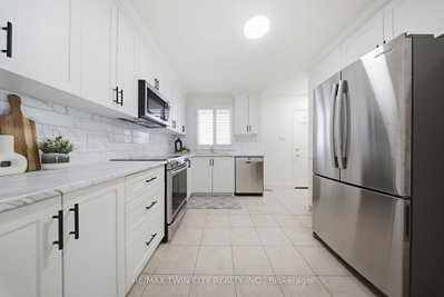 16 Burwell Street • Brantford, ON photo 8