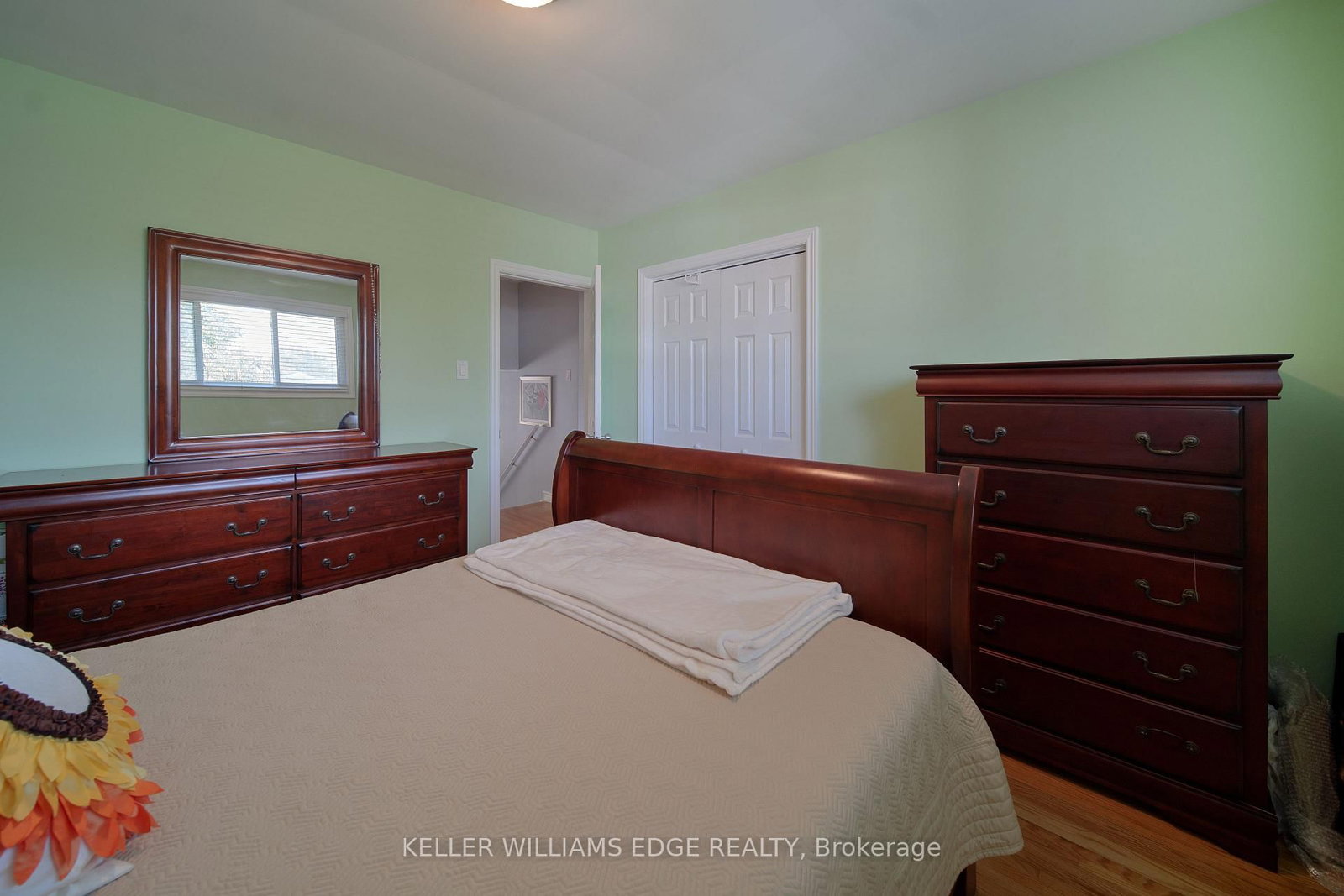 225 Nugent Drive • Hamilton, ON photo 14