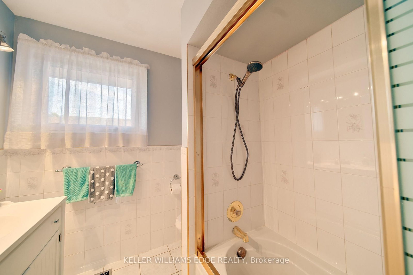 225 Nugent Drive • Hamilton, ON photo 22